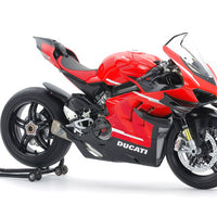 Tamiya 1/12 Ducati Superleggera V4 with Racing Kit 14143