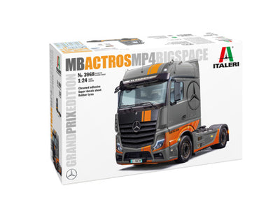Italeri 1/24 Mercedes-Benz Actros MP4 Big Space Grand Prix Edition 3968