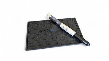 Ultimate Pre-Primed (with Ultimate Primer) Dry Brush Palette