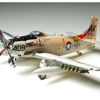 Tamiya 1/48 DOUGLAS A-1H SKYRAIDER 61058