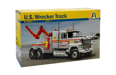 Italeri 1/24 Ford L9000 US Wrecker Truck 3825