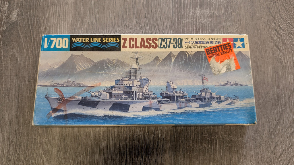 Tamiya 1/700 Z Class (Z37-39) German Destroyer (Water Line Series) 31905