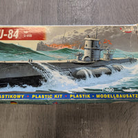 Mirage Hobby 1/400 U-84 typ U-VIIB 40410 (Damaged Box)