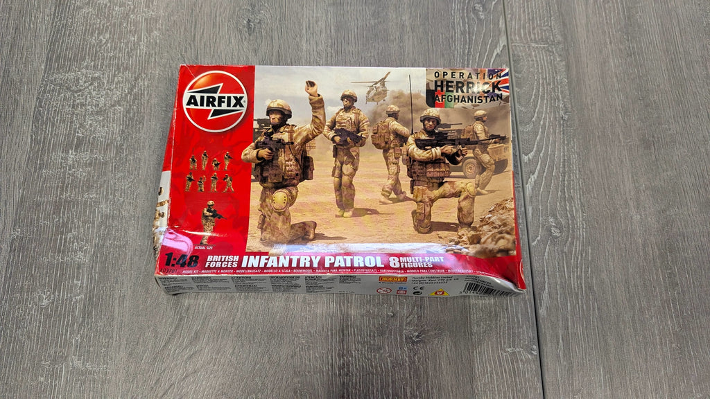 Airfix 1/48 Scale British Forces Infantry Patrol - 8 Figures A03701